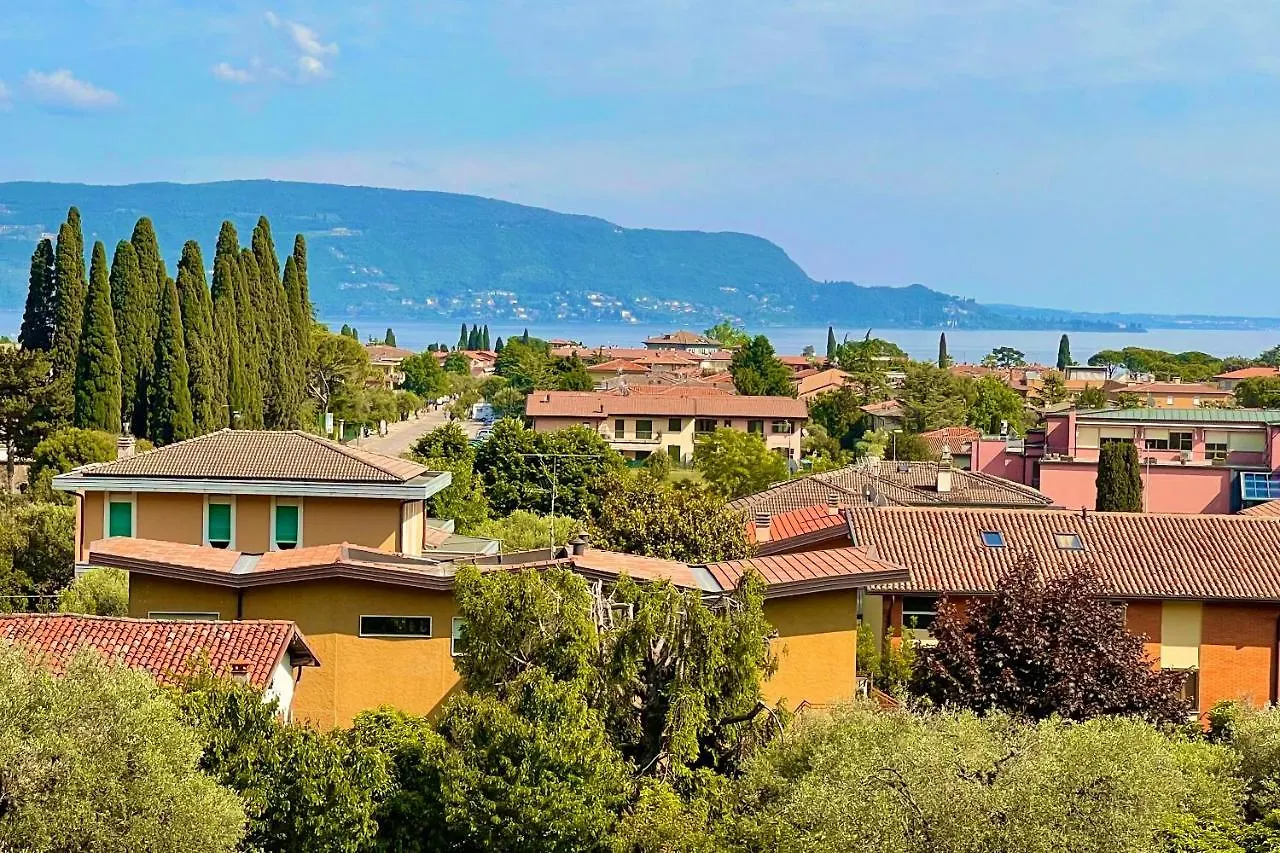 Albergo Vittoria Toscolano Maderno 3*,