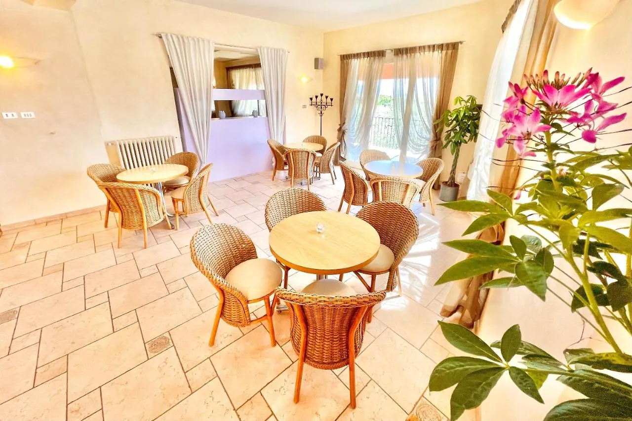 Albergo Vittoria Toscolano Maderno Italy