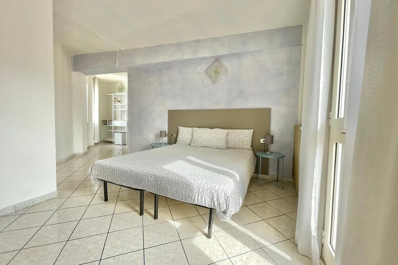 Albergo Vittoria Toscolano Maderno 3*,