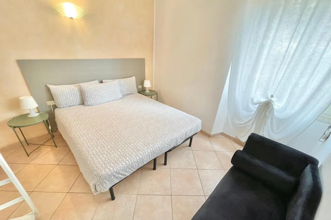 Albergo Vittoria Toscolano Maderno 3*,